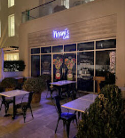 Mani's Cafe Al Mouj