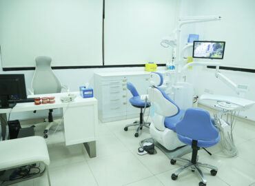 Al Essa Dental Center